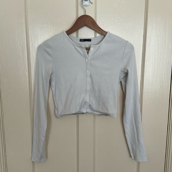 Zara Ribbed Button Down - Picture 1 of 3